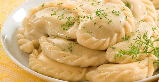 Вареники с картофелем и зеленью