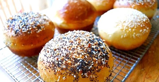 Булочка Бриош