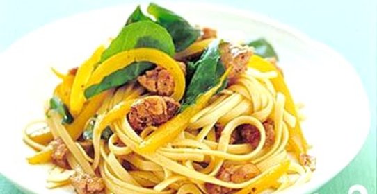 Паста с индейкой и болгарским перцем