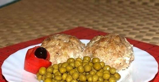 Диетические котлеты в духовке