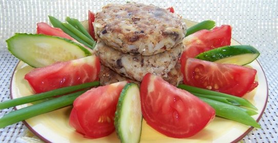 Котлеты из сардин с рисом