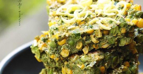 Green Тортилья или еще больше витаминок и протеина в одном кусочке