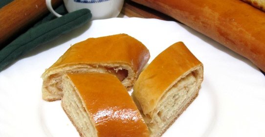 Рулет с повидлом