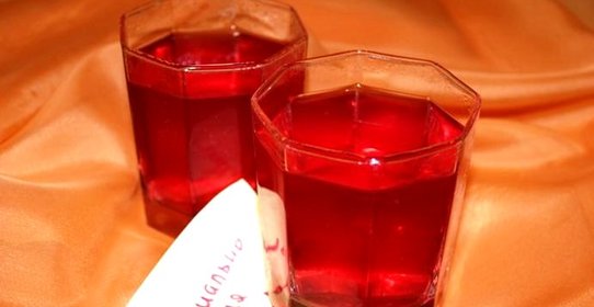 Фруктово-ягодный напиток