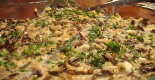 Яичница с диким рисом и грибами