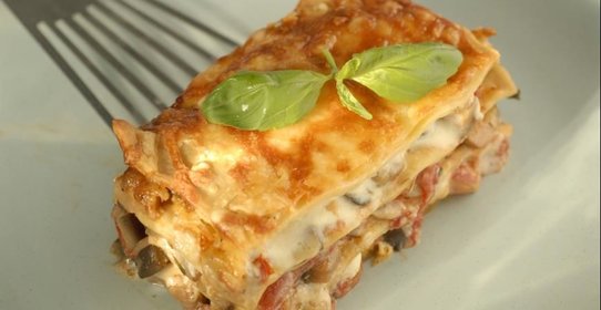 Лазанья из домашнего теста