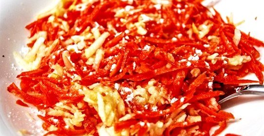 Сладкий морковный салат