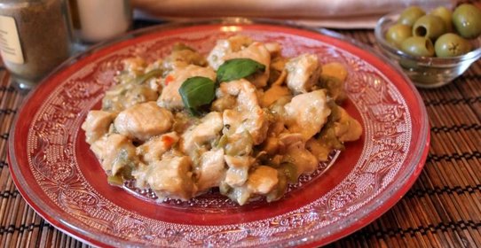 Куриное рагу с оливками