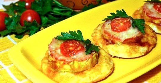 Мини-пиццы с цуккини