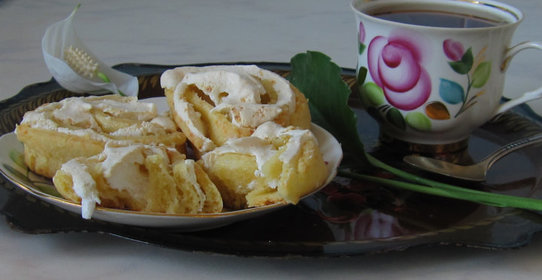 Клубничная лапша с пломбиром