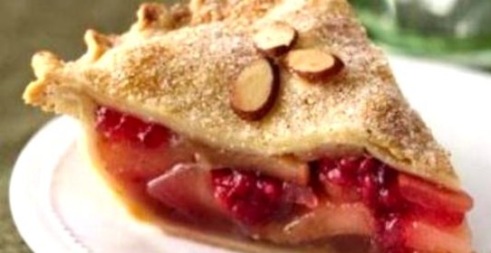 Яблочно-малиновый пирог