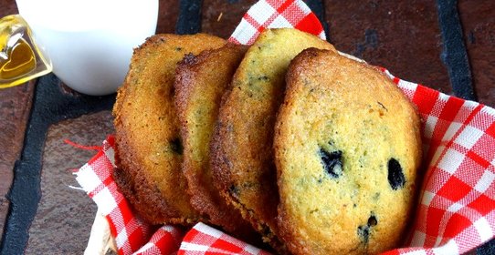 Кукурузно - черничное печенье