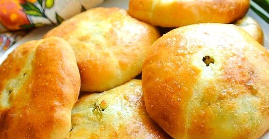 Пирожки с сыром и творогом