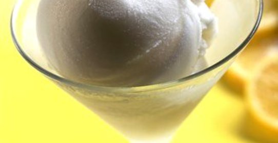 Дыневый шербет с шампанским и лимонным сиропом