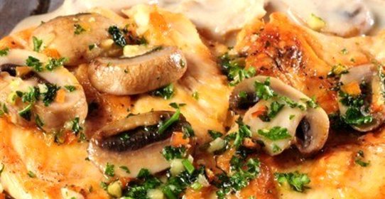 Куриное филе с грибами