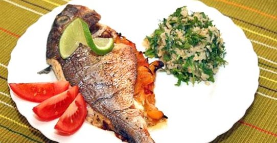 Дорада с овощами