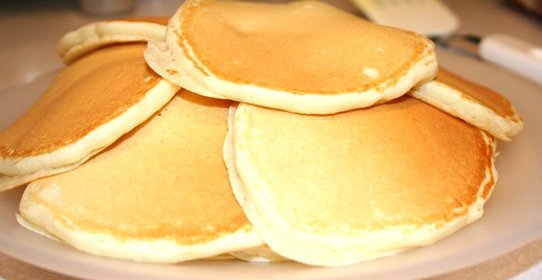 Пышные оладьи на молоке