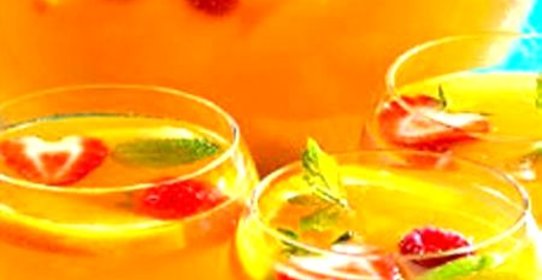 Летний фруктовый пунш