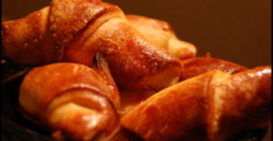 Мини-рогалики с сыром