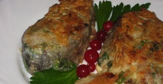 Рыба, жаренная в яйце