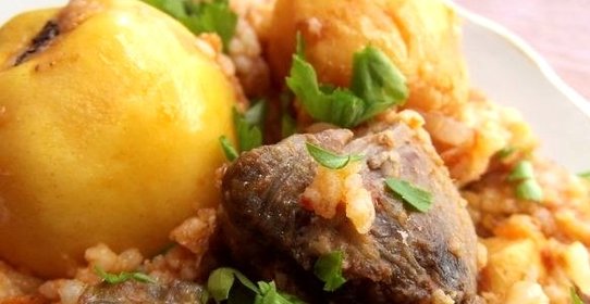 Плов с айвой