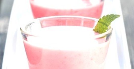 Цитрусово-ягодный смузи