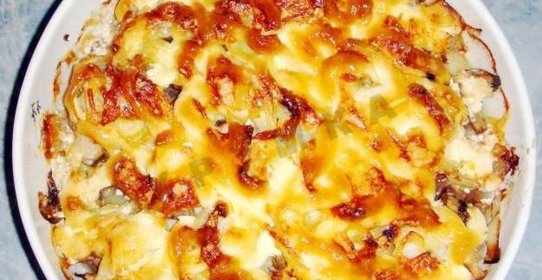 Картофель с мясом и грибами