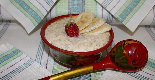 Овсяная каша с бананом