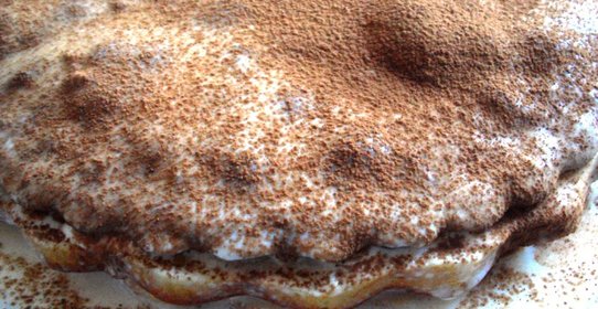 Двухцветный пирог со сметанным кремом к чаю