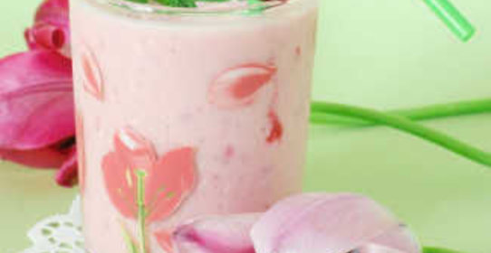 Кефирный смузи с вишней