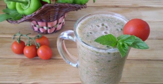 Овощной зеленый коктейль