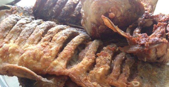 Карась жареный