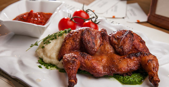 Цыпленок с пюре из сельдерея