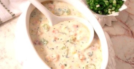 Сливочный суп из устриц с ржаным хлебом
