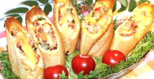 Хлебные стаканчики из багета