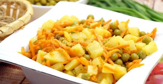 Салат из картофеля с морковью по-корейски