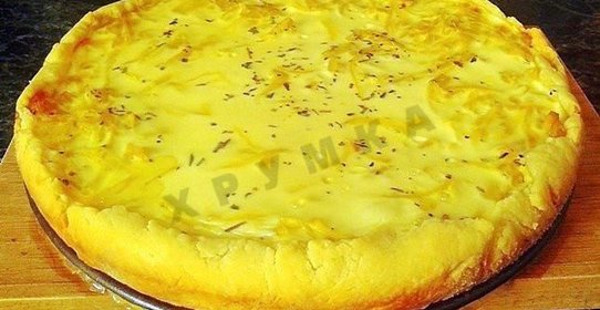 Песочный луковый пирог
