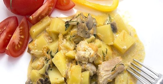 Индейка, тушенная с картофелем