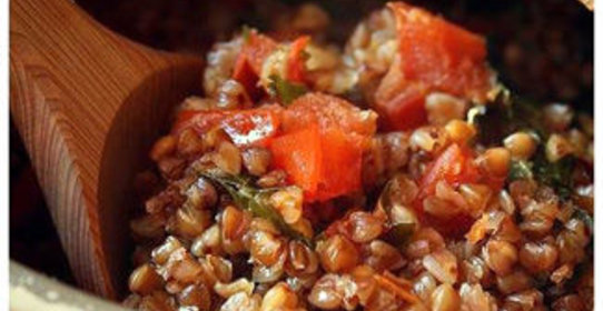 Гречневая каша с овощами