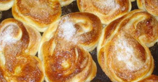 Булочки с сахаром Сладкие