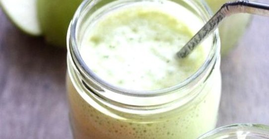 Зелёный имбирный смузи