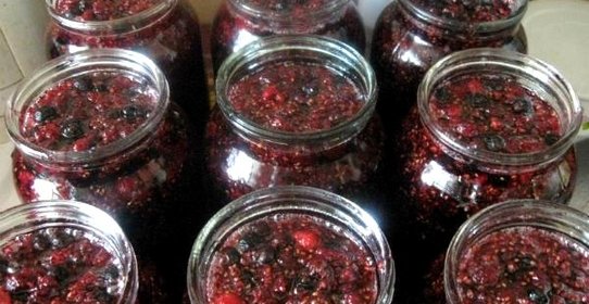Варенье из малины и смородины