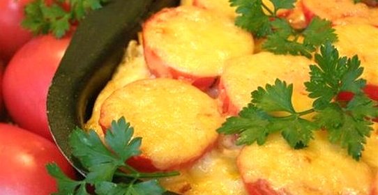 Картофель с фаршем в мультиварке