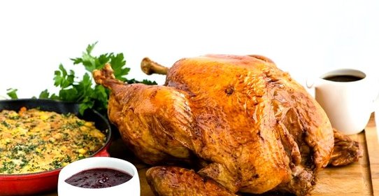 Индейка с клюквенным соусом