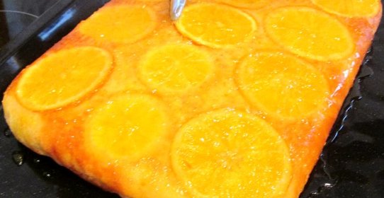 Открытый апельсиновый пирог с карамелью