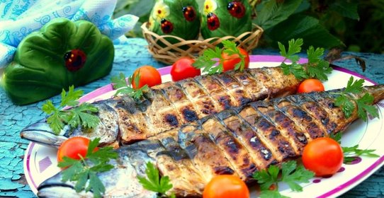 Скумбрия запечённая на мангале