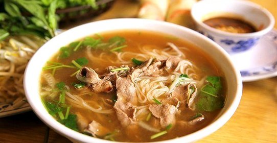 Лапша с говядиной и овощами