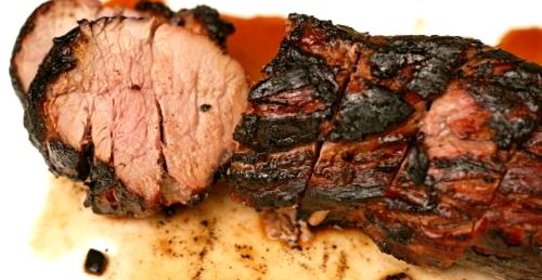 Свиная вырезка в медово-имбирном маринаде