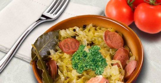 Квашеная капуста с сосиской