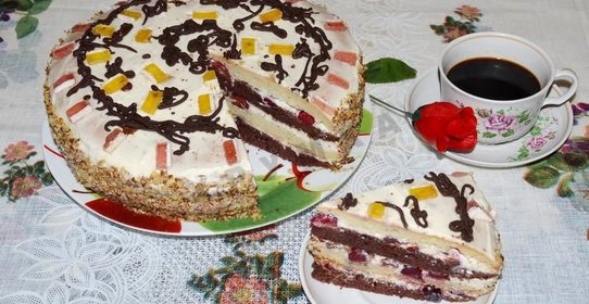 Торт сметанный с вишней